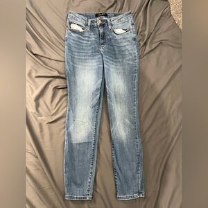 Judy Blue Slim Fit Skinny Jeans. Size 7/28.